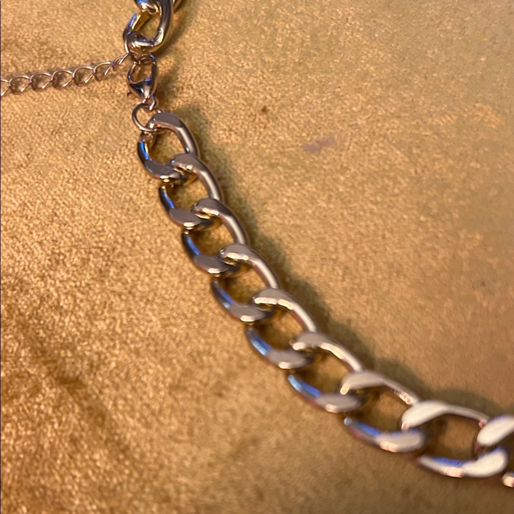 Silver Flat Chain Choker NWOT - Picture 4 of 7